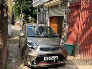 Nhỉnh 4 tỷ nhà an khánh ô tô đỗ cửa. công năng 3 ngủ. gần đại học phenika và nhi hà nội 2