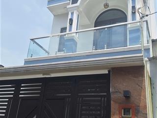 Bán nhà mới xây sát vinhome q9, 3 tầng.
65m2, giá 5,3tỷ