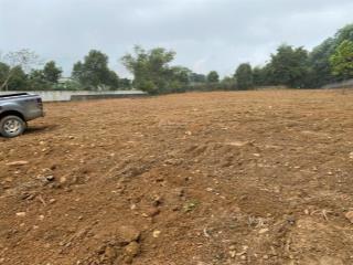 6560m2  tay chạm nước  view hồ tuyệt đỉnh  chỉ loanh quanh 4.x tr/m2
