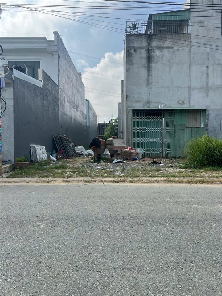 CHÍNH CHỦ CẦN BÁN GẤP LÔ ĐẤT 115m² - TẠI  ĐỨC HÒA – SỔ HỒNG RIÊNG – GIÁ TỐT