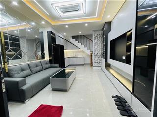 Nhà lĩnh nam / tam trinh, 30m2, 5 tầng, 4 ngủ, ngõ nông rộng thênh thang xe 5 tạ vào tận nhà