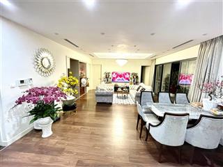 Chính chủ cần bán căn 3 ngủ 110m, đông nam, tầng trung, sổ đỏ giá hơn 8 tỷ chút tại vũ trọng phụng