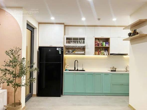 Giá tốt tôi cần bán căn 2 ngủ, diện tích 88m2, tầng đẹp, nhà thoáng mát giá 6,x tỷ tại samsora