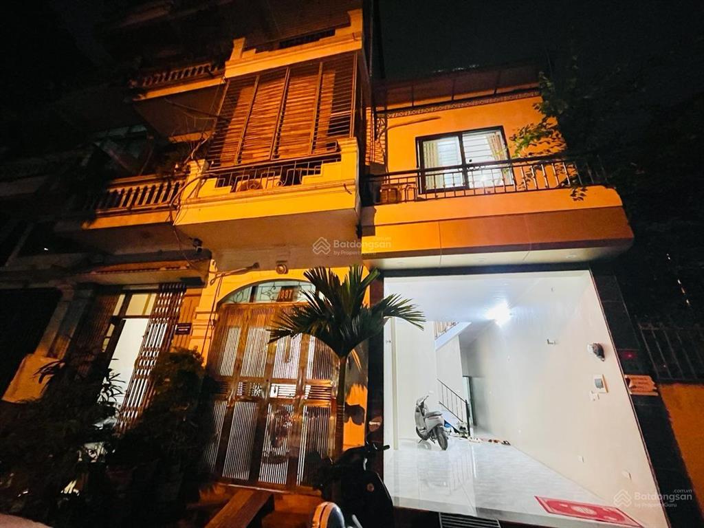 Bán nhà mặt phố bế văn đàn hà đông, vỉa hè đá bóng kinh doanh sầm uất ngày đêm, 3 mặt thoáng, ô tô