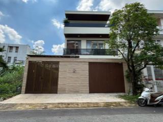 Bán biệt thự dt 10.31x20m, 3 tầng, hồ bơi, full nội thất tại đường 31c, p. an phú, 56 tỷ