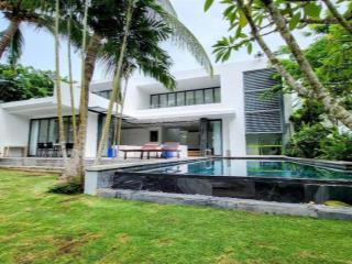 Bán biệt thự ven biển dt 876m2, dự án sanctuary hồ tràm, xã phước thuận, xuyên mộc, brvt, 32 tỷ