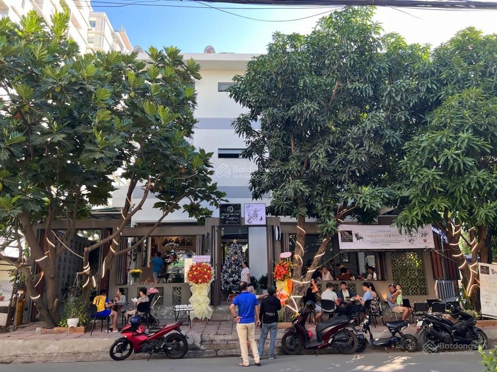 Amặt tiền lô góc  ngang 10m  biệt thự sân vườn  phù hợp vừa vừa kinh doanh  169m2 (10x17)