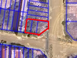 Cực hiếm !! 3 lô liên kề ôm góc đối diện khu biệt thự view biển  cách bến du thuyền 300m 