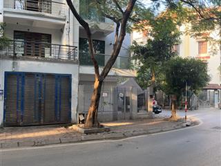 Chính chủ nhờ bán lk văn quán, dt 81,9m2, nhà 4,5t. vị trí trung tâm, trục đường lớn