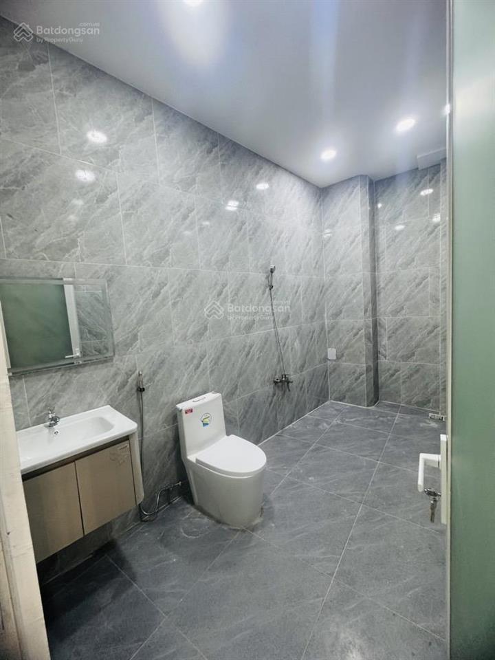 Nhà bán 8.35 tỷ dương văn dương tân phú 75m2 4x18 4 tầng 4pn 5wc hẽm 4m #4