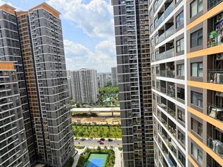 Cho thuê căn hộ 2pn 2wc full nội thất đầy đủ nhà mới 100% the beverly solary