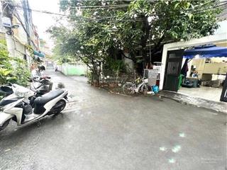 Bán đất dt ngang siêu to, 8x18m cn 144m mt rạch xuyên tâm, siêu đẹp hiếm có