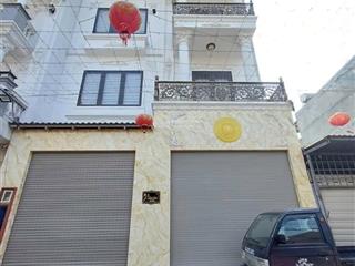 Bán nhà đường nguyễn văn
thương 7,5x12m chỉ 23,5 tỷ
tl.