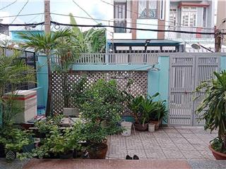Bán gấp nhà trên đường lê đức thọ p13 gò vấp ngang hơn 6m gần 120m2 nở hậu nhẹ chỉ ~ 70 triệu/m2