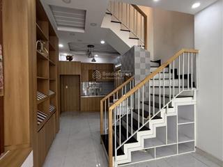 Bán nr 5pn, 4wc, 57m2 tại phan huy ích, gò vấp, giá siêu hời 6,4 tỷ