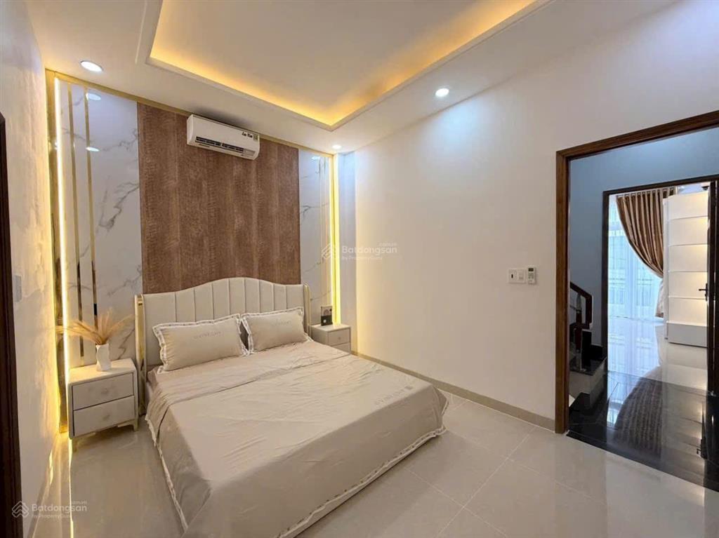 Bán nhà 1/tl37, đường bê tông 7m, vị trí ngay trung tâm phường