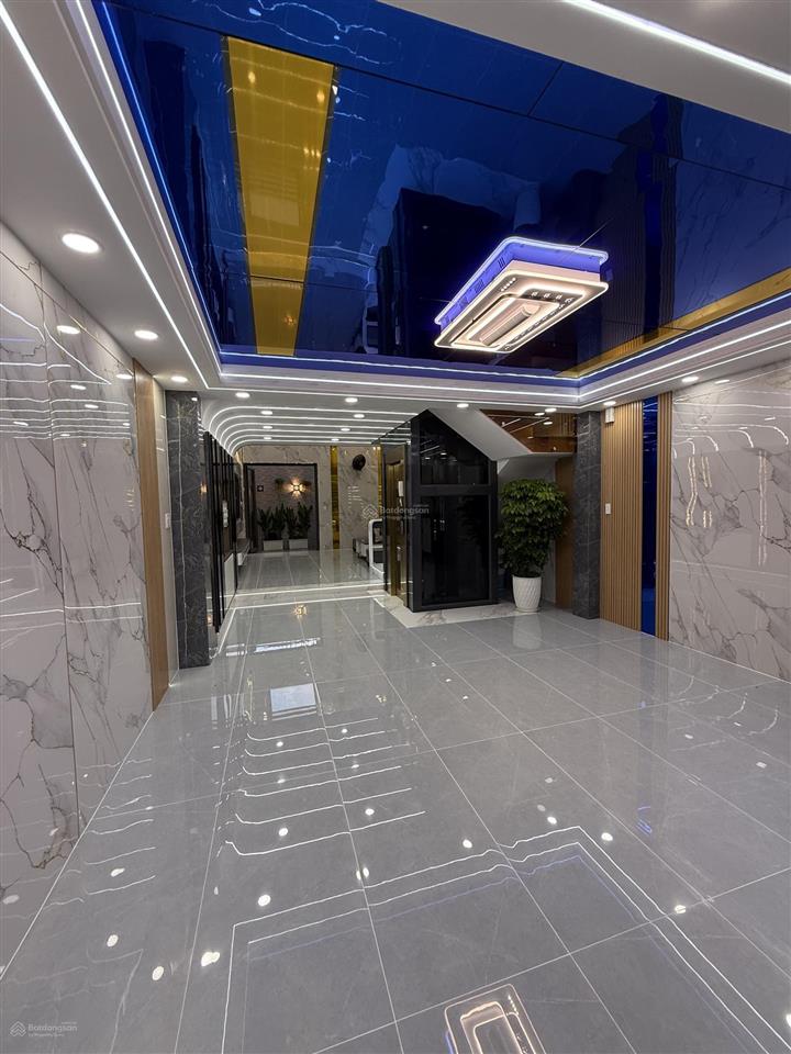 Nhà mới 5x15m trệt + lửng + 3 lầu, tặng full nội thất xịn xò