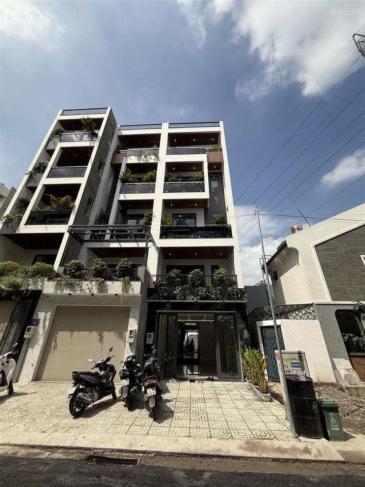 Bán nhà 6x28 khu phân lô đồng bộ cực vip, nhà mới xây và tặng kèm full nội thất