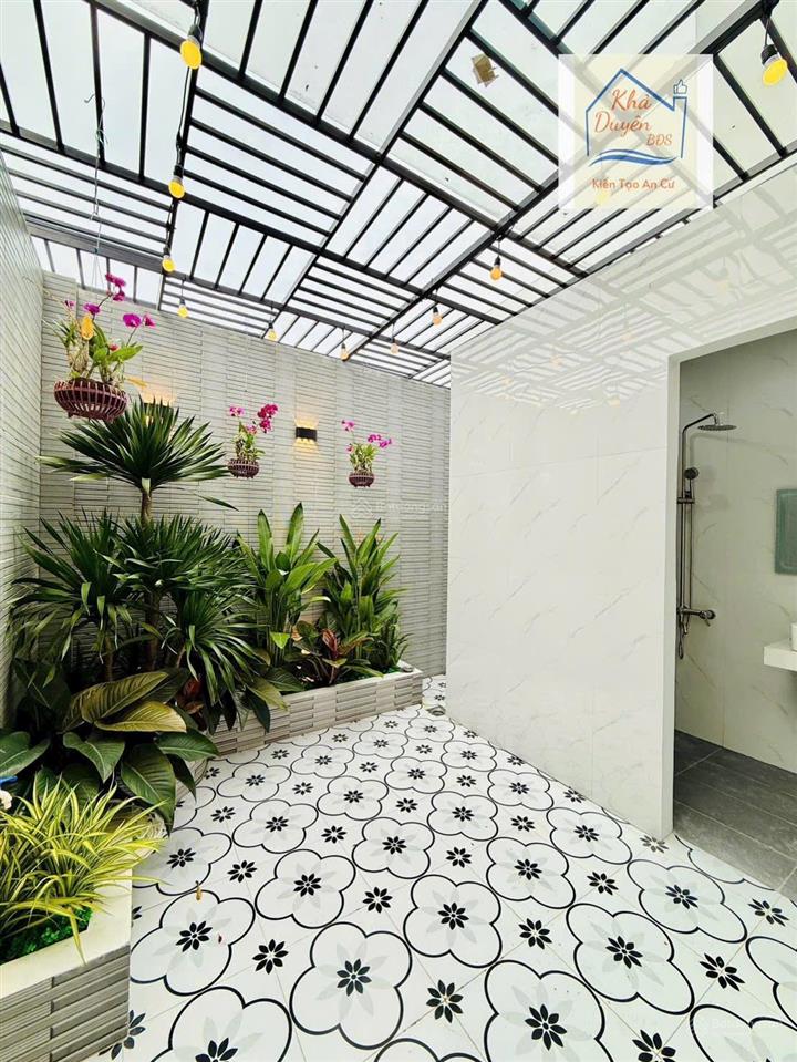 Bán nhà mặt tiền nhựa kinh doanh buôn bán, ngang 4 dài 50m. vị trí ngay trường cấp 2 tô ngọc vân