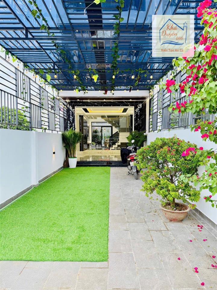 Bán nhà mặt tiền nhựa kinh doanh buôn bán, ngang 4 dài 50m. vị trí ngay trường cấp 2 tô ngọc vân