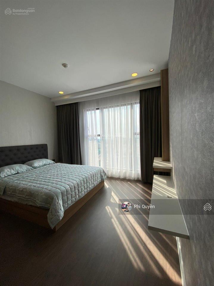 Cho thuê chung cư park legend  tân bình, dt 100m2, 3pn, 2wc, giá 20 triệu,  0779 757 *** quyền