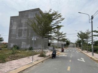 Chủ ngộp cần bán đất nền sổ hồng riêng #1tỷ250triệu  long cang city , cần đước