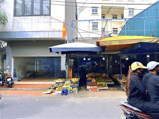 Anh chị nào muốn mở cửa là ra chợ gần trường gần ga nhổn thì chốt ngay căn này