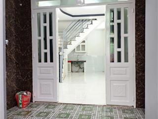 Bán nhà shr ,chợ bà điểm hóc môn40m2, 3 pn giá 2,290 tỷ