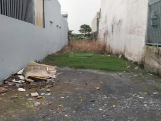 Đất đối diện ngộp chợ hưng long, đ đoàn nguyễn tuấn, bình chánh, 161m2, giá 2,830 tỷ