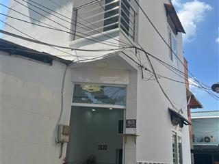 Bán nhà mặt tiền bờ kè đường hồng bàng p12 q6