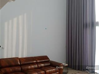 Bán gấp cc the view, căn hộ duplex, 137m2, 3pn, 2wc, giá 11 tỷ.   0926 879 ***