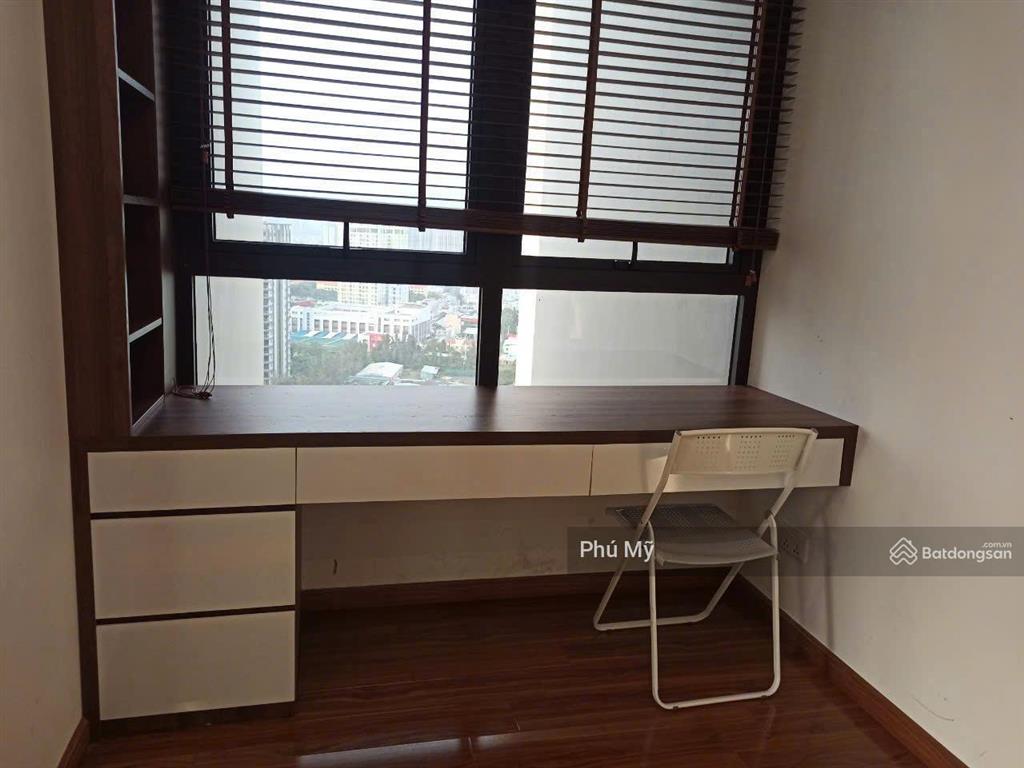 Bán gấp cc the view, căn hộ duplex, 137m2, 3pn, 2wc, giá 11 tỷ.   0926 879 ***