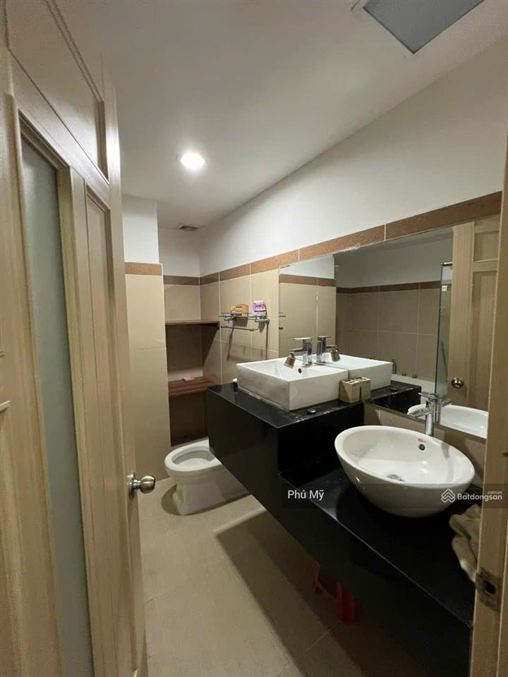 Cho thuê căn hộ the era town quận 7. 160m2 3pn 4wc, full nt. giá chỉ 15,5 triệu/tháng
