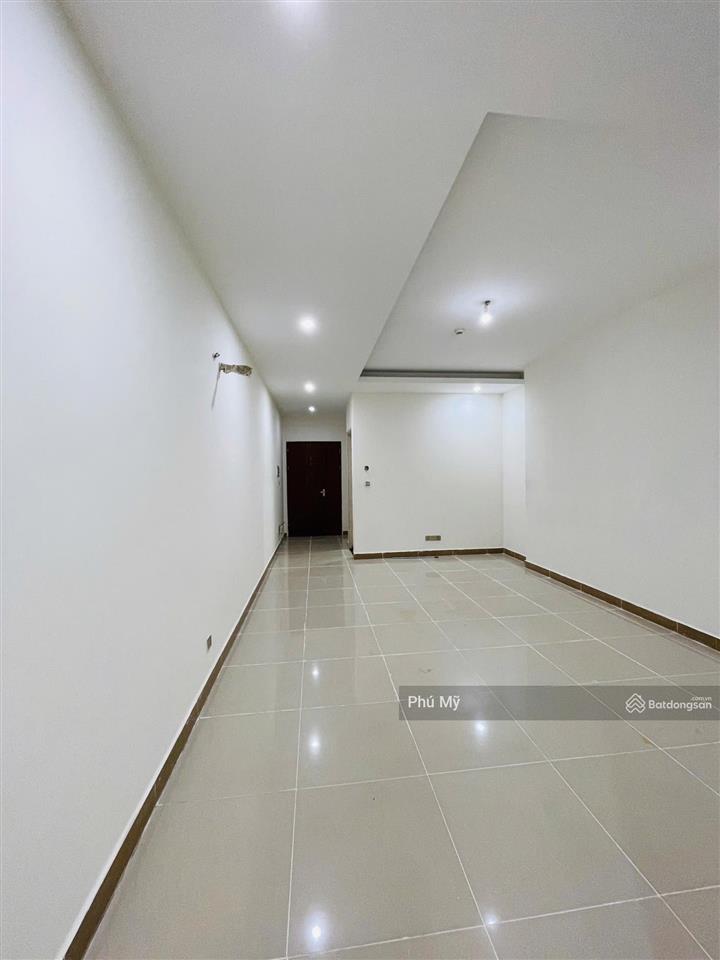 Chính chủ bán căn hộ đức khải q7, dt 97m2, 3pn  2wc, full nội thất. giá 3,2 tỷ.  0926 879 ***