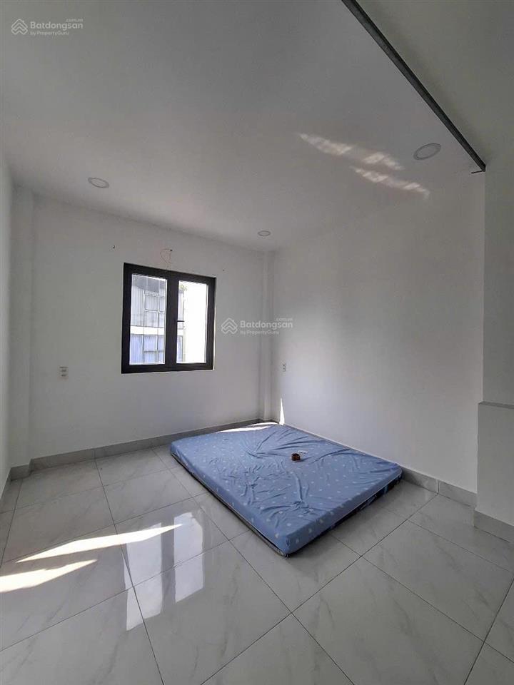 Hàng hiếm q3  nhà 4 tầng chdv 7 phòng  hẻm 5m thông cmt8