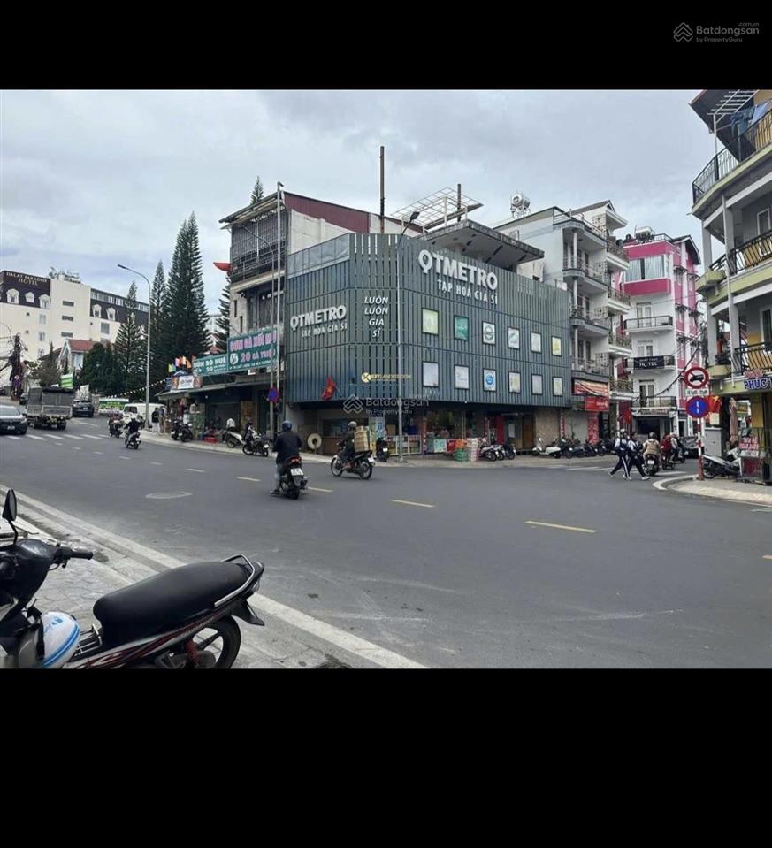 Bán bt 4pn, 3wc, 64m2 tại bà triệu, p3, đà lạt, 7,5 tỷ, đẹp, nhiều tiện ích