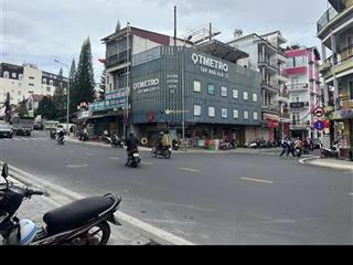 Bán bt 4pn, 3wc, 64m2 tại bà triệu, p3, đà lạt, 7,5 tỷ, đẹp, nhiều tiện ích