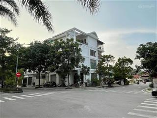 Bán biệt thự lô góc  vinhomes riverside  3 thoáng  long biên  180m2  mt 15m  59.9 tỷ