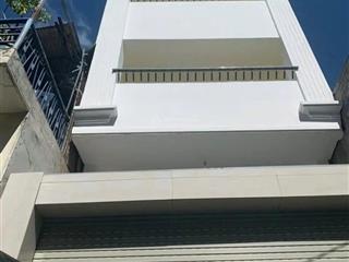 Hiện bán căn nhà tặng full nội thất giá 12,5 tỷ tl