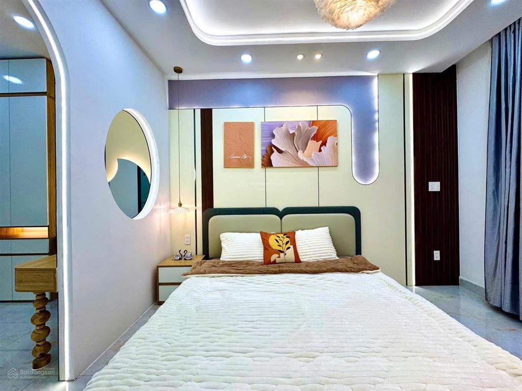 Hot! 3tst+lửng mặt tiền đường thích bửu đăngphạm văn đồng dt58m2 ( 4 x 15 ) giá chỉ 9,15 tỷ tl