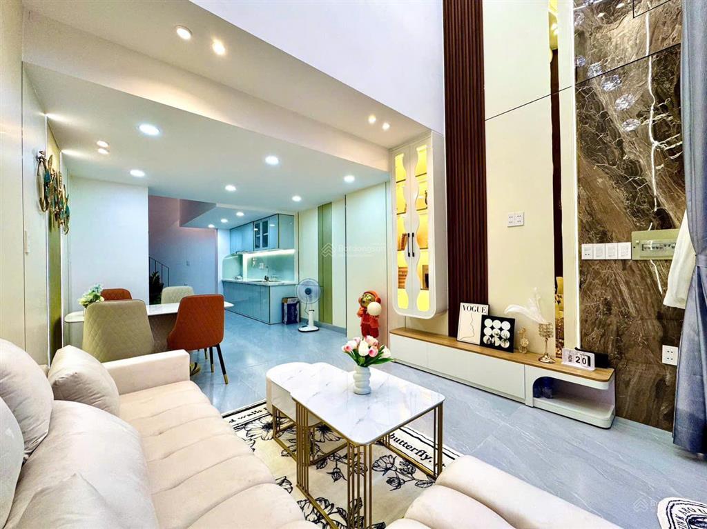 Hot! 3tst+lửng mặt tiền đường thích bửu đăngphạm văn đồng dt58m2 ( 4 x 15 ) giá chỉ 9,15 tỷ tl