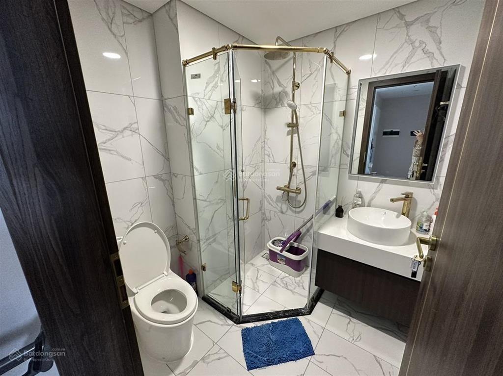 Chủ nhà hạ giá bán nhanh căn hộ xi gand court q.10  dt 76m2  tầng thoáng mát giá 2 tỷ 020