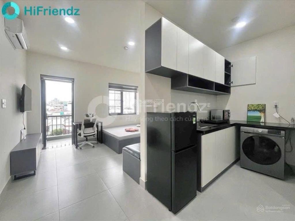 Cho thuê studio 35m2 rộng rãi có ban công  máy giặt riêng  xa bếp ngay làng đại học bình thạnh