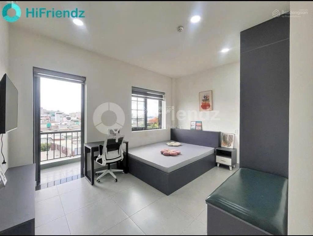 Cho thuê studio 35m2 rộng rãi có ban công  máy giặt riêng  xa bếp ngay làng đại học bình thạnh