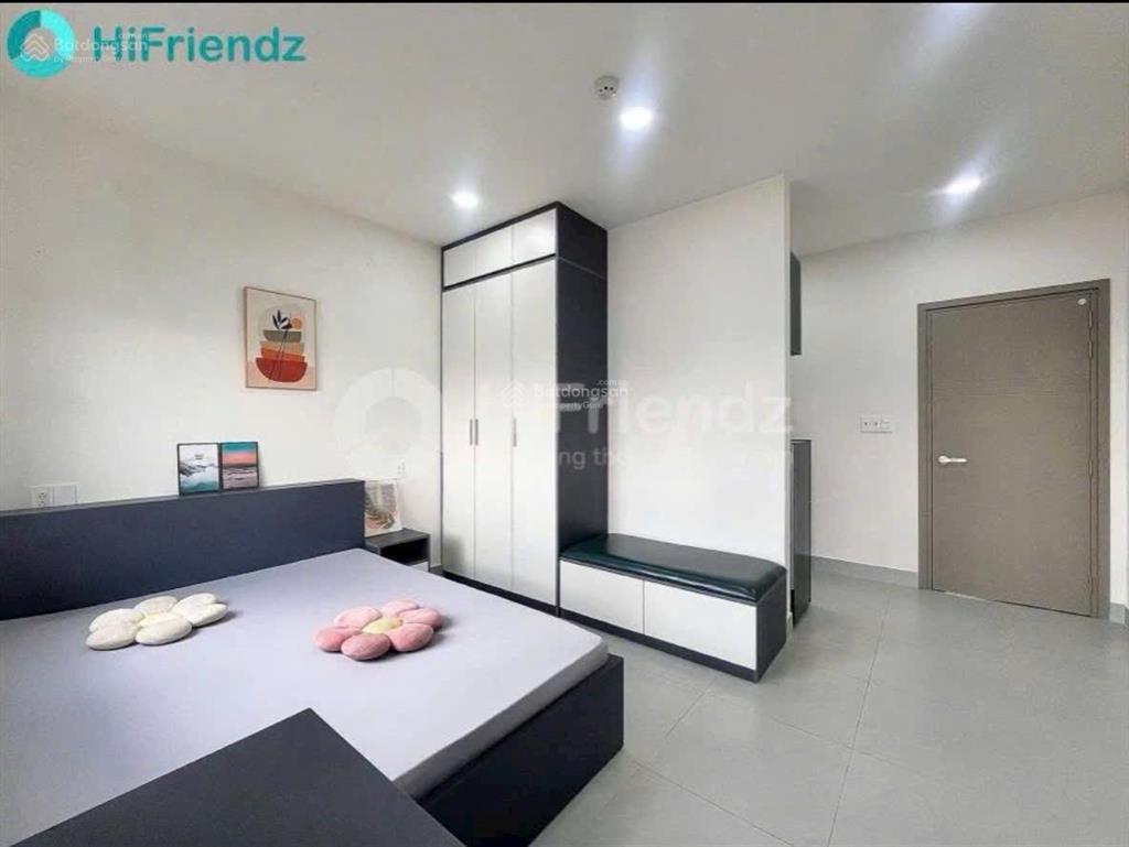 Cho thuê studio 35m2 rộng rãi có ban công  máy giặt riêng  xa bếp ngay làng đại học bình thạnh