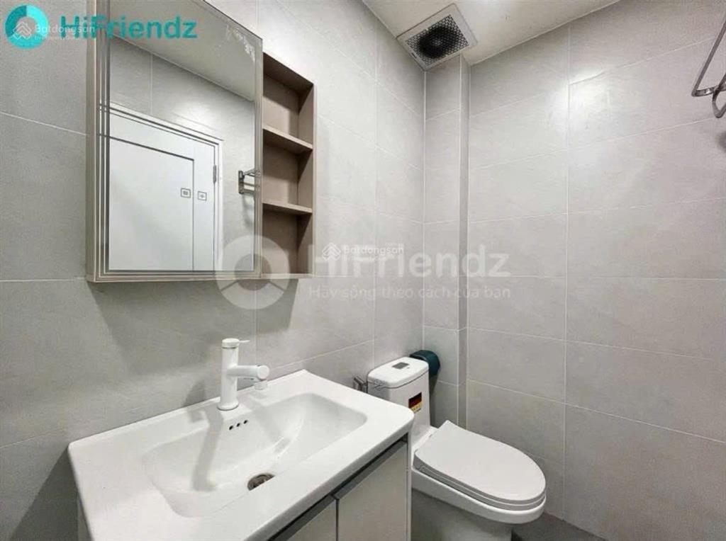 Cho thuê studio 35m2 rộng rãi có ban công  máy giặt riêng  xa bếp ngay làng đại học bình thạnh