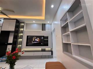 Nhà đại mỗ 6 tầng thang máy, ô tô ngủ trong nhà, mới toanh chỉ 10,6 tỷ