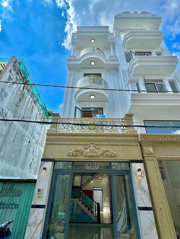 Bán nhà mặt phố tại bình trị đông b, 6,2 tỷ, 250m2, 5pn, 4wc, uy tín, hot