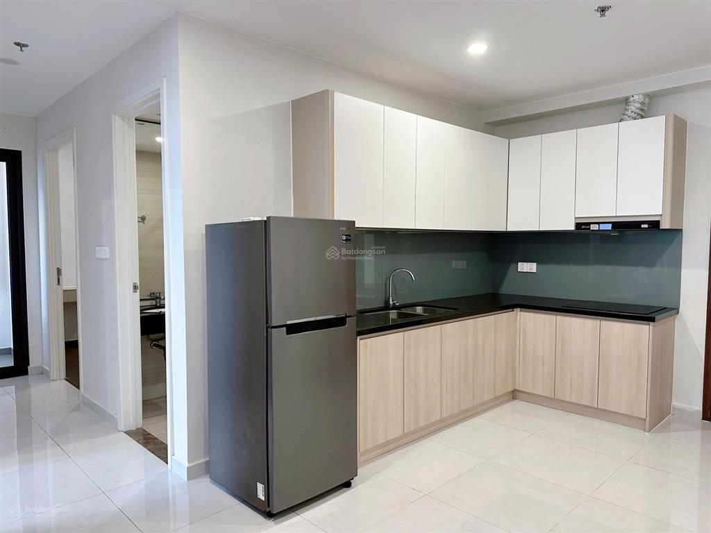 Siêu phẩm 2 phòng ngủ tại the emerald golf view đối diện vsip1