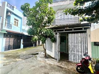 Bán nhà lầu nhà bè 81,5m  4,5 tỷ góc 2 mặt tiền hẻm xe hơi đường lê văn lương nhà bè